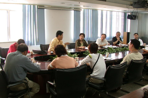 四川省建设厅及省房协物管专委会物业管理立法考察组到我市学习考察